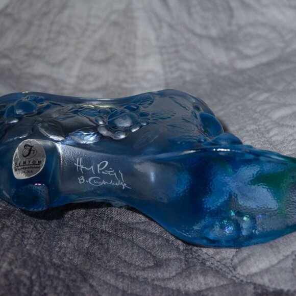 Signed Hand Painted Fenton Blue Carnival Glass Boot - Picture 5 of 5